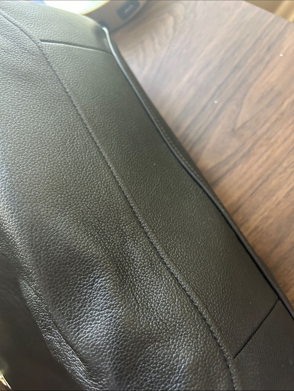 kate spade Infinite Black Pebbled Leather Tote w\Silver Chain Straps- like new - Picture 5 of 14